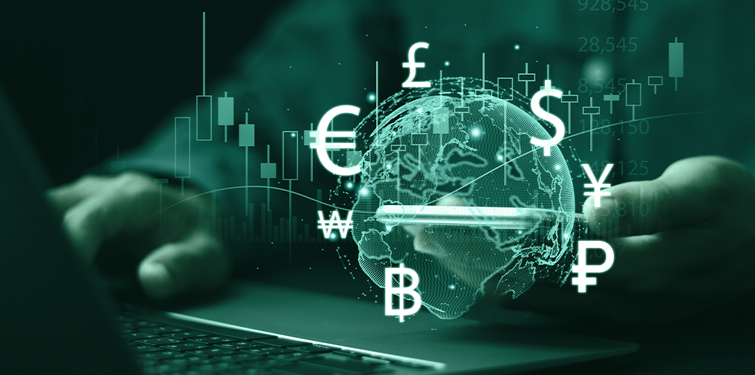 Çeşitli döviz sembolleri ve finansal grafiklerle çevrili dünya küresi
